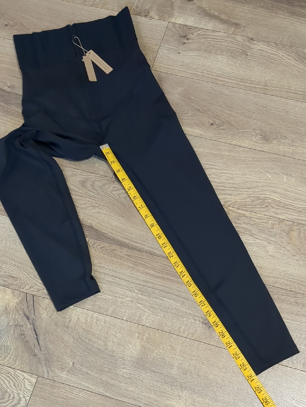 SHAPELLX AirSlim ElasticFuse Waistband Shaping Leggings Size Medium NWT - Picture 9 of 11